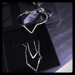 Necklace and bracelet